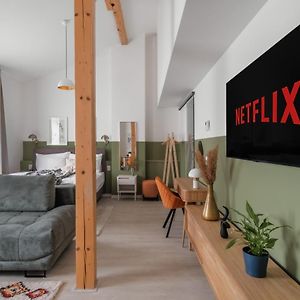 Studio met een King Size Bed